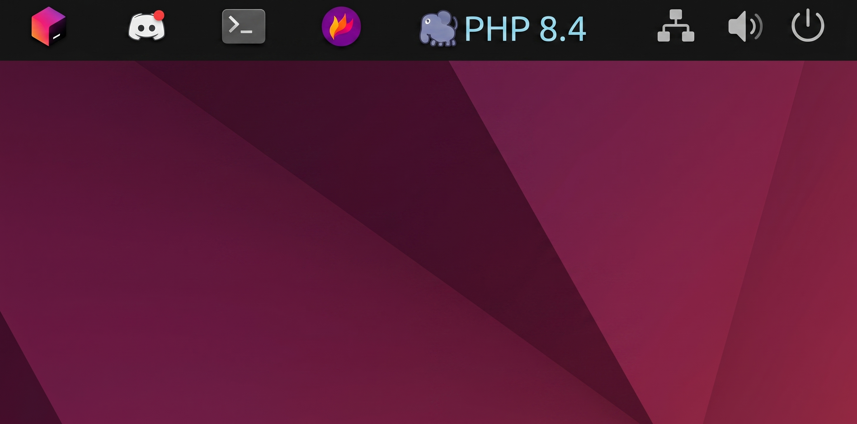 System tray showing PHP 8.4 active